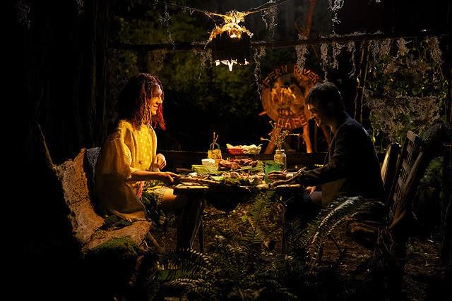 ポール・ダノの「スイス・アーミー・マン」の画像