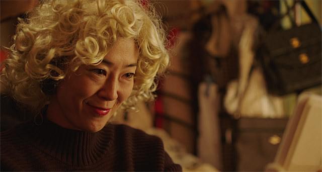 寺島しのぶの「オー・ルーシー！」の画像