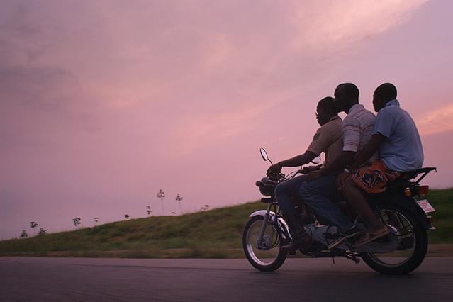 リベリアの白い血