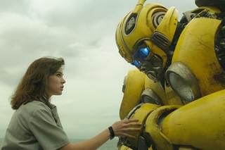 バンブルビーの予告編・動画