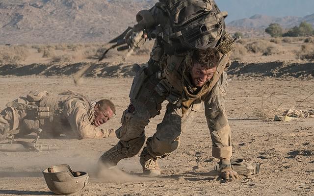 アーロン・テイラー＝ジョンソンの「ザ・ウォール」の画像