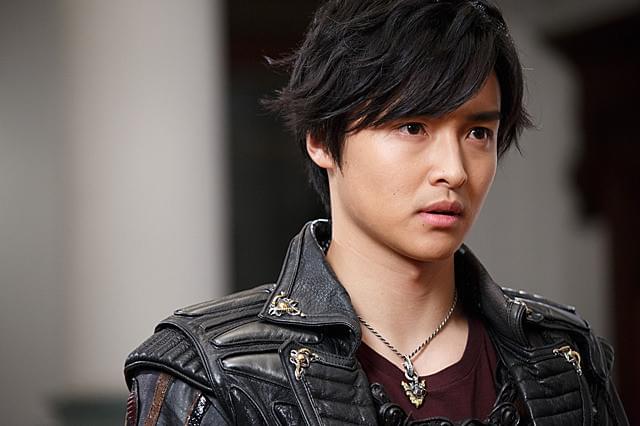 栗山航の「牙狼 GARO 神ノ牙 KAMINOKIBA」の画像