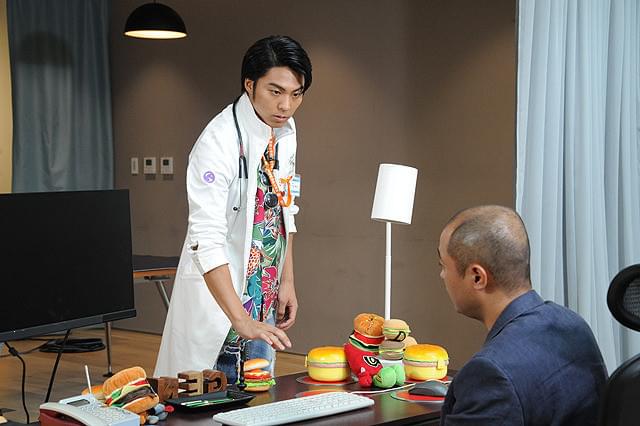 小野塚勇人の「仮面ライダーエグゼイド トリロジー アナザー・エンディング PartII 仮面ライダーパラドクスwithポッピー」の画像