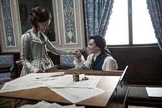 プラハのモーツァルト 誘惑のマスカレード