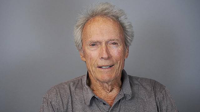 クリント・イーストウッドの「サッドヒルを掘り返せ」の画像