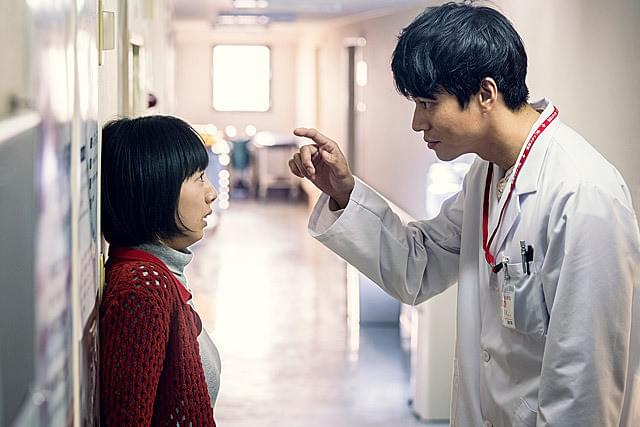 夏帆の「予兆 散歩する侵略者 劇場版」の画像