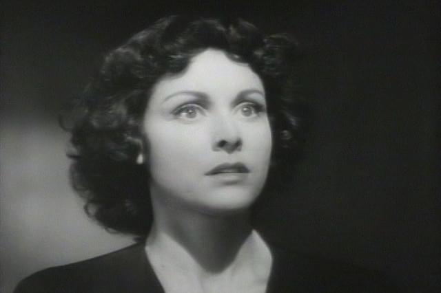 私はゾンビと歩いた！