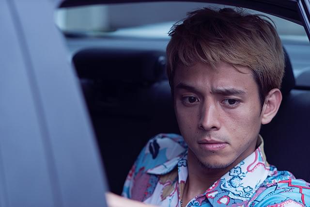 満島真之介の「君が君で君だ」の画像