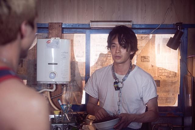 池松壮亮の「君が君で君だ」の画像