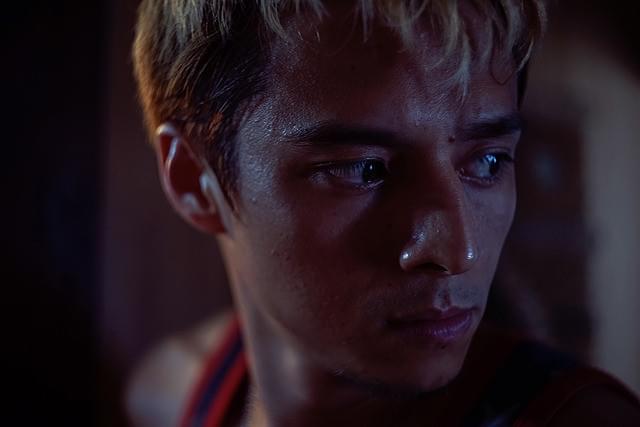 満島真之介の「君が君で君だ」の画像