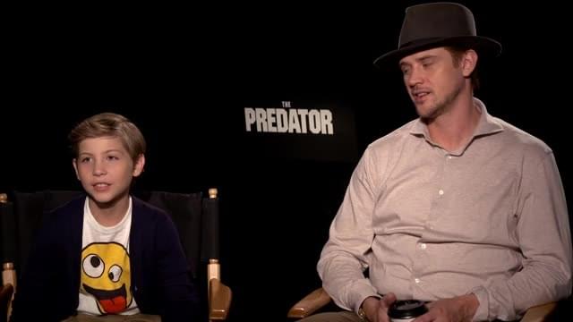 インタビュー映像