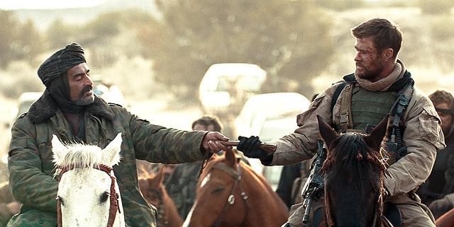 クリス・ヘムズワースの「ホース・ソルジャー」の画像