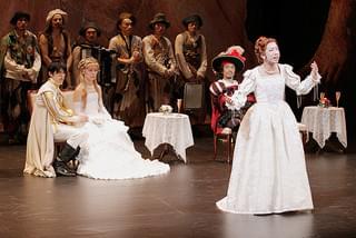 蜷川幸雄シアター2「じゃじゃ馬馴らし」（彩の国シェイクスピア・シリーズ）