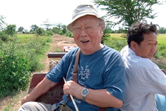 father カンボジアへ幸せを届けた ゴッちゃん神父の物語