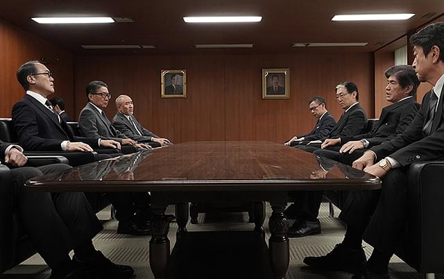 佐野史郎の「騙し絵の牙」の画像