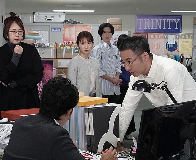 松岡茉優の「騙し絵の牙」の画像