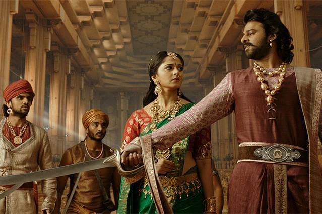 バーフバリ 王の凱旋 完全版