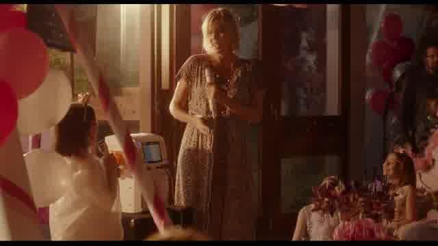 特別映像：カラオケシーン