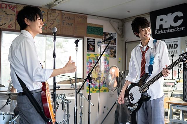 眞栄田郷敦の「小さな恋のうた」の画像