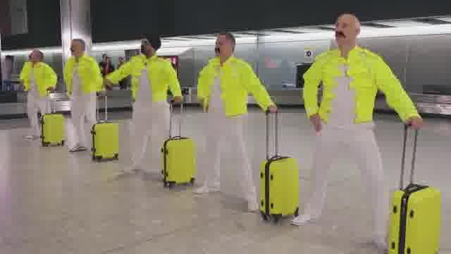 ヒースロー空港映像