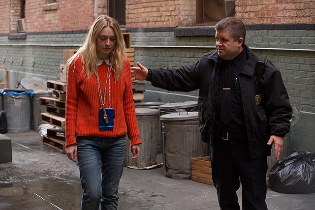 ダコタ・ファニングの「500ページの夢の束」の画像