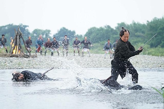 中村梅雀の「雨の首ふり坂」の画像