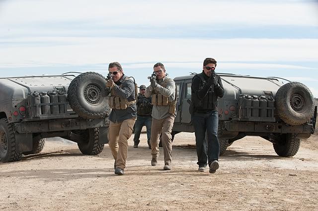 ベニチオ・デル・トロの「ボーダーライン ソルジャーズ・デイ」の画像