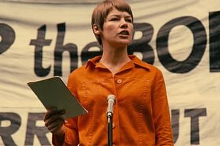 テル・ミー・ライズ