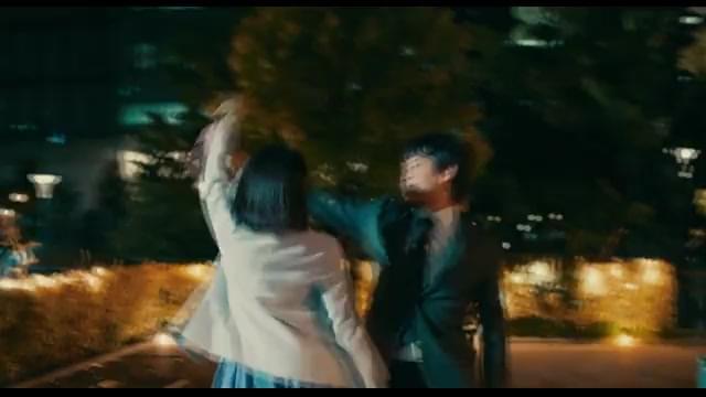 本編映像：静香と村上のダンスシーン