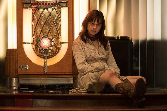 ケイリー・スピーニーの「ホテル・エルロワイヤル」の画像