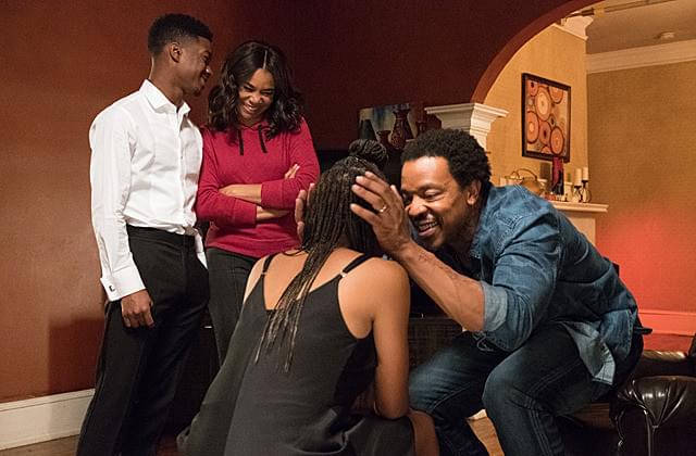 レジーナ・ホールの「ヘイト・ユー・ギブ」の画像