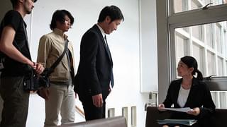 美しすぎる議員