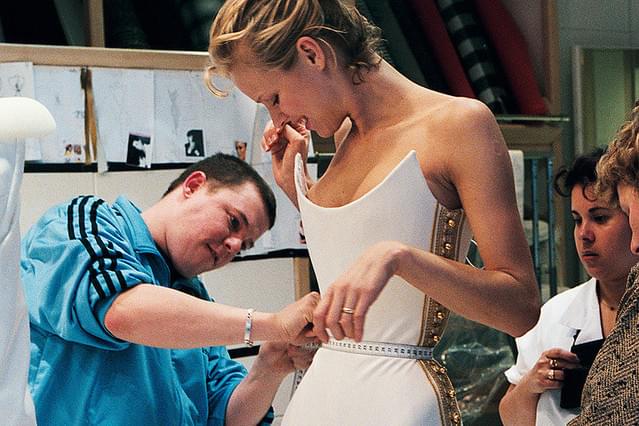 マックイーン モードの反逆児