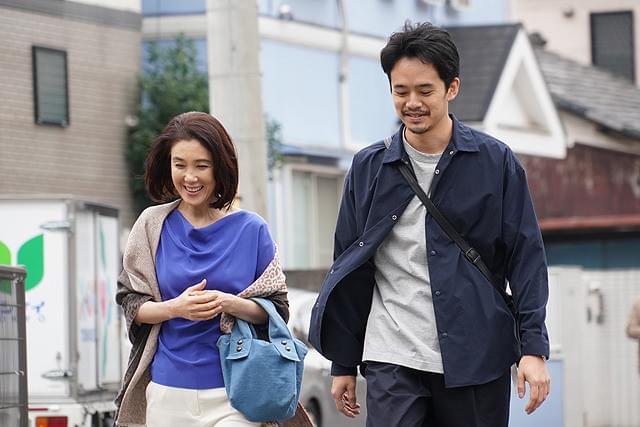 筒井真理子の「よこがお」の画像