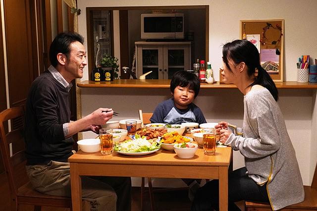 吹越満の「よこがお」の画像