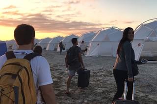 FYRE 夢に終わった最高のパーティー