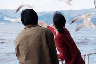 小さな声で囁いての予告編・動画