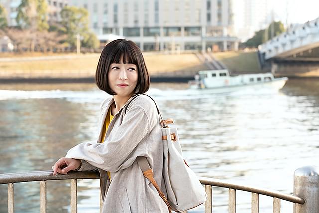 松雪泰子の「甘いお酒でうがい」の画像