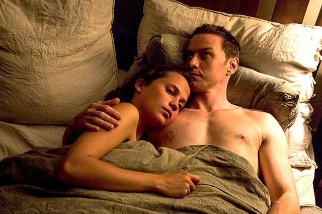 アリシア・ビカンダーの「世界の涯ての鼓動」の画像