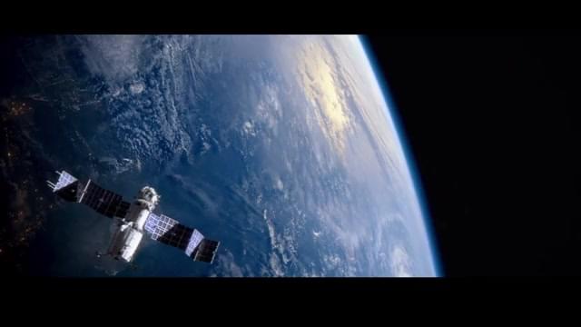 本編オープニング映像