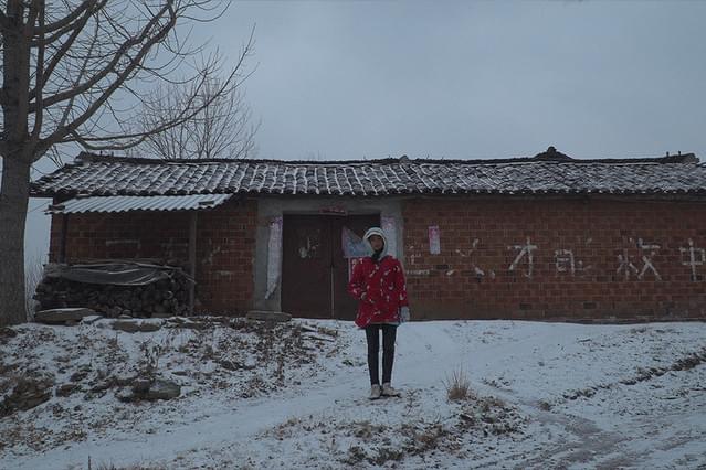 自画像 47KMの窓