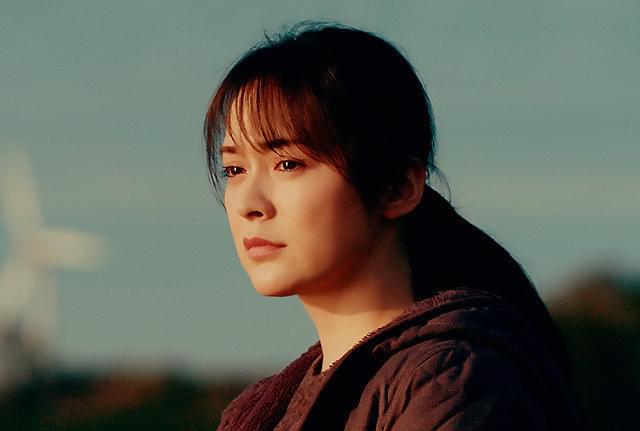 貫地谷しほりの「夕陽のあと」の画像