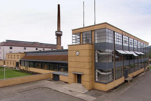 ファグス グロピウスと近代建築の胎動