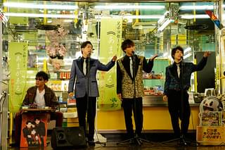 さそりとかゑる