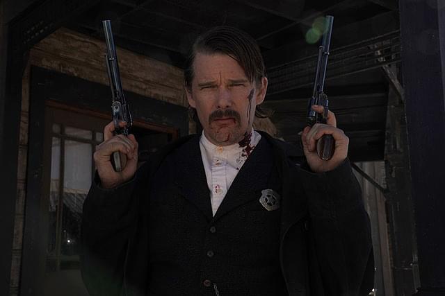 イーサン・ホークの「スリー・ジャスティス 孤高のアウトロー」の画像