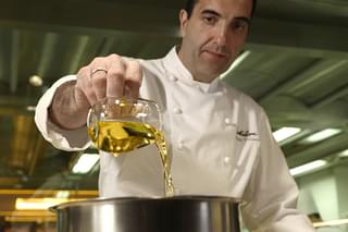 エキストラ・バージン 世界一のオリーブオイル