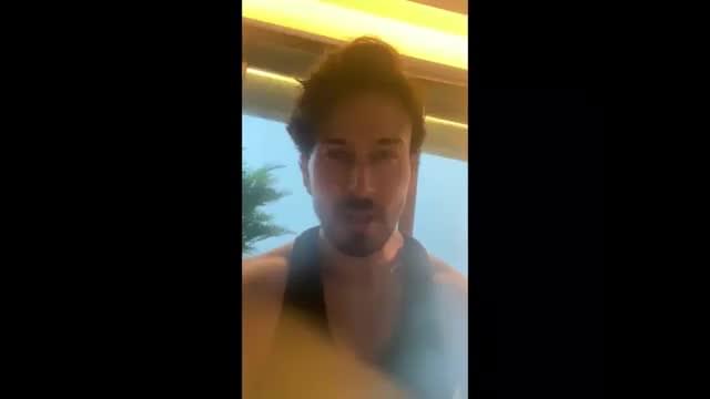 タイガー・シュロフ：コメント映像