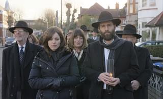 ロニートとエスティ 彼女たちの選択