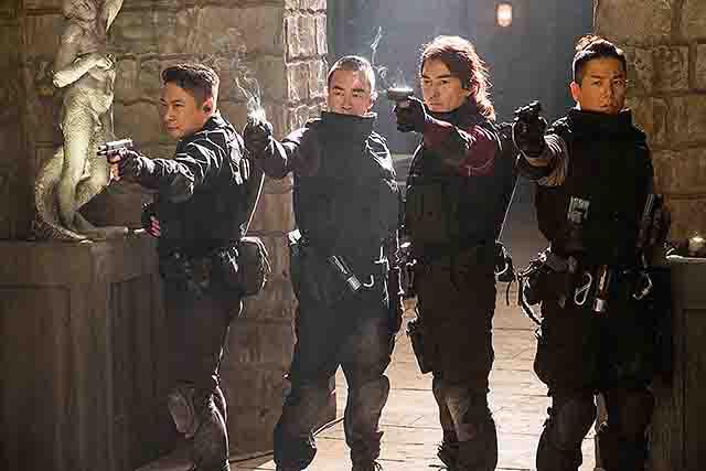 チン・ガーロウの「ゴールデン・ジョブ」の画像