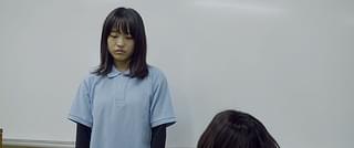 それはまるで人間のように